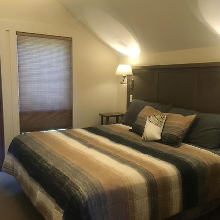 Radium Elk Park B & B Radium Hot Springs Esterno foto