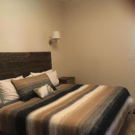 Radium Elk Park B & B Radium Hot Springs Esterno foto